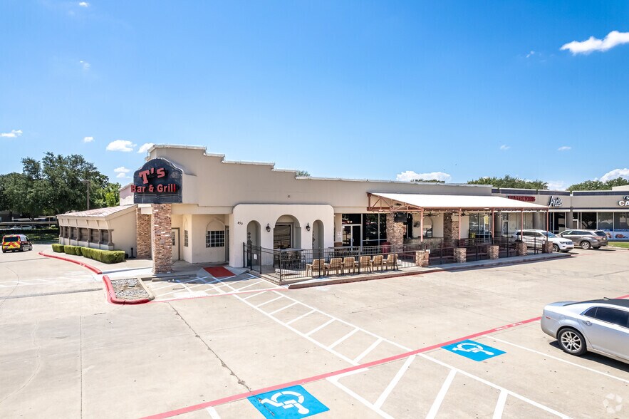 More Photos Of 1305 State Highway 121, Lewisville Unknown For Lease