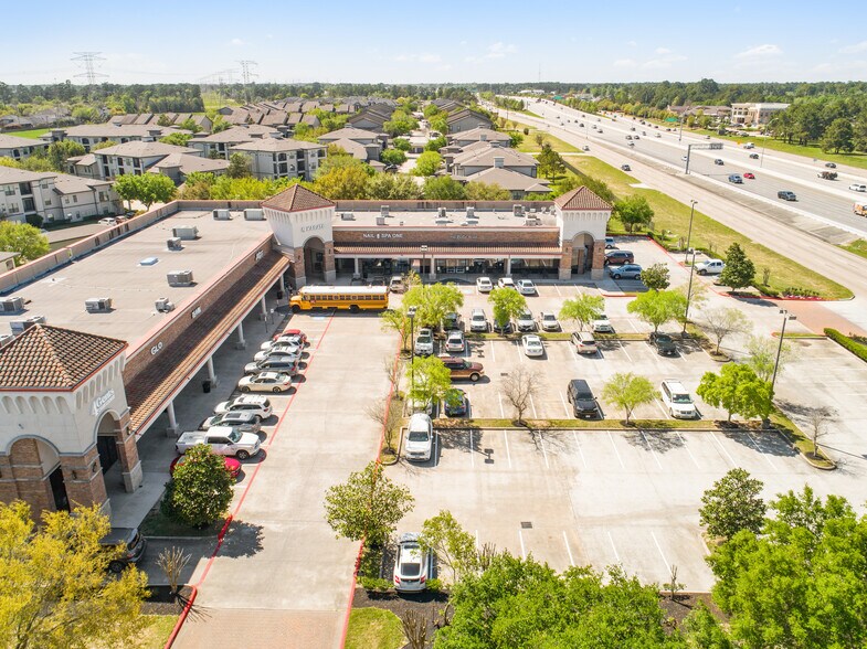 More Photos Of 8650 N Sam Houston Pky E, Humble Storefront For Lease