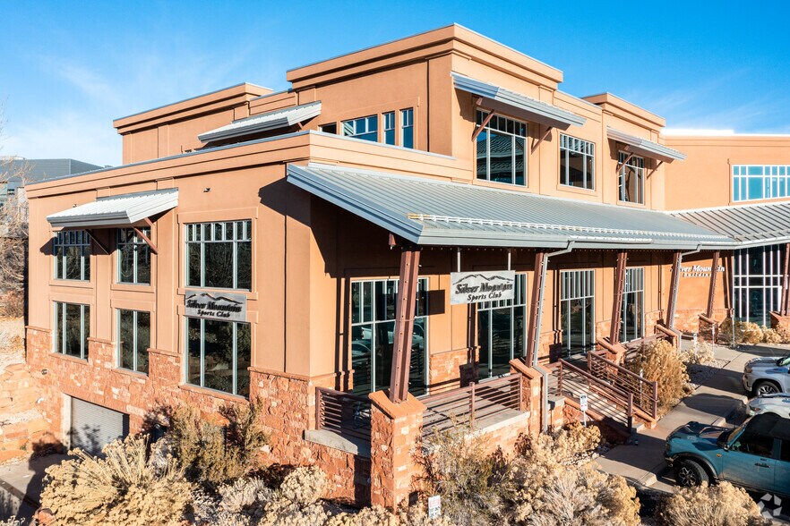More Photos Of 1526 W Ute Blvd, Park City Office For Lease