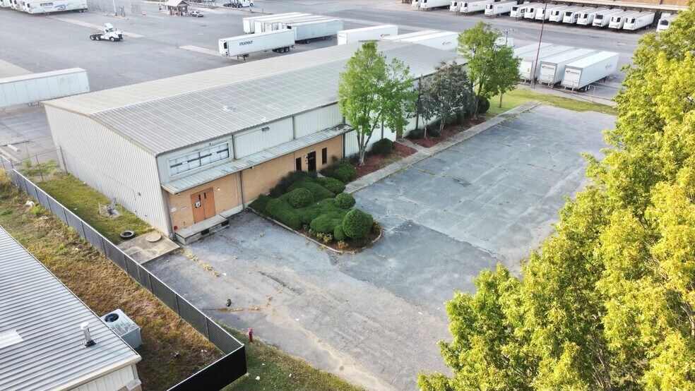 More Photos Of 8561 Aaron Ln, Southaven Warehouse For Sale