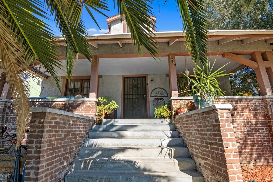 More Photos Of 1917 New Jersey St, Los Angeles Multifamily For Sale