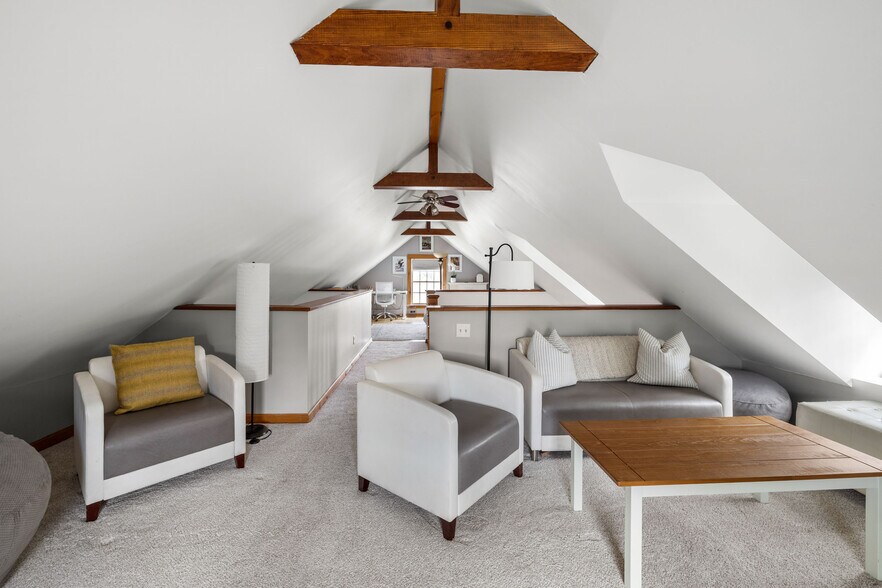 More Photos Of 193 Route 9 W, Wilmington Specialty For Sale
