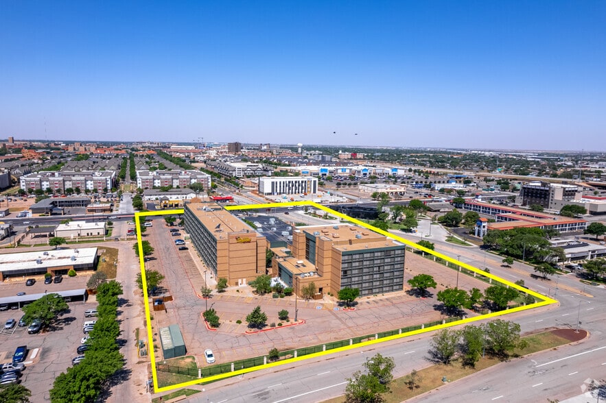 More Photos Of 801 Avenue Q, Lubbock Hotel For Sale