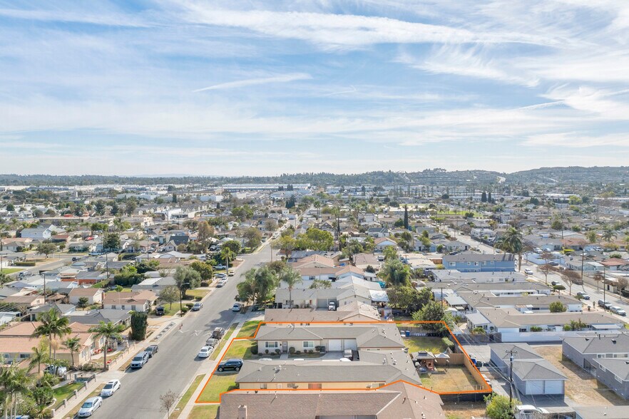 More Photos Of 325-401 N College St, La Habra Apartments For Sale
