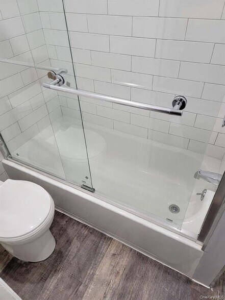 More Photos Of 11213 Jamaica Ave, Richmond Hill Multifamily For Sale
