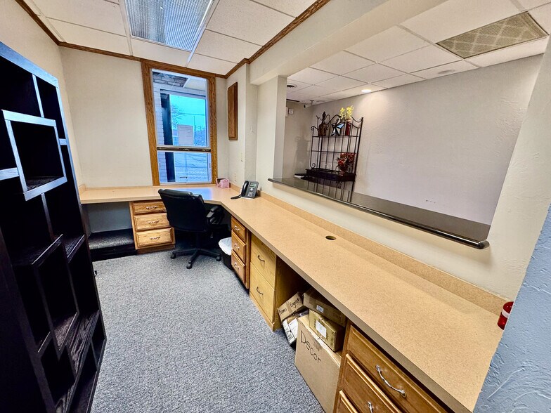 More Photos Of 1050 Triplett Blvd, Akron Warehouse For Sale