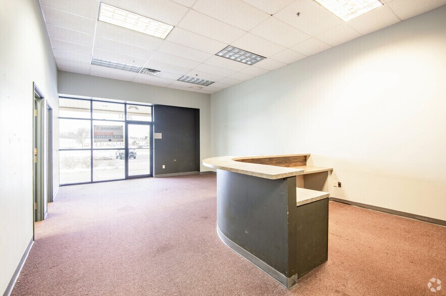 More Photos Of 2024-2050 S Stoughton Rd, Madison General Retail For Sale