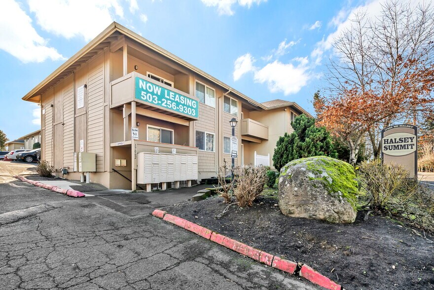 More Photos Of 17014-17062 NE Halsey St, Portland Apartments For Sale