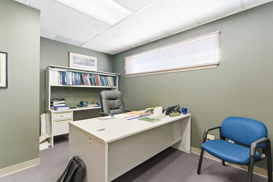 More Photos Of 4430 Crawford Ave, Louisville Medical For Sale
