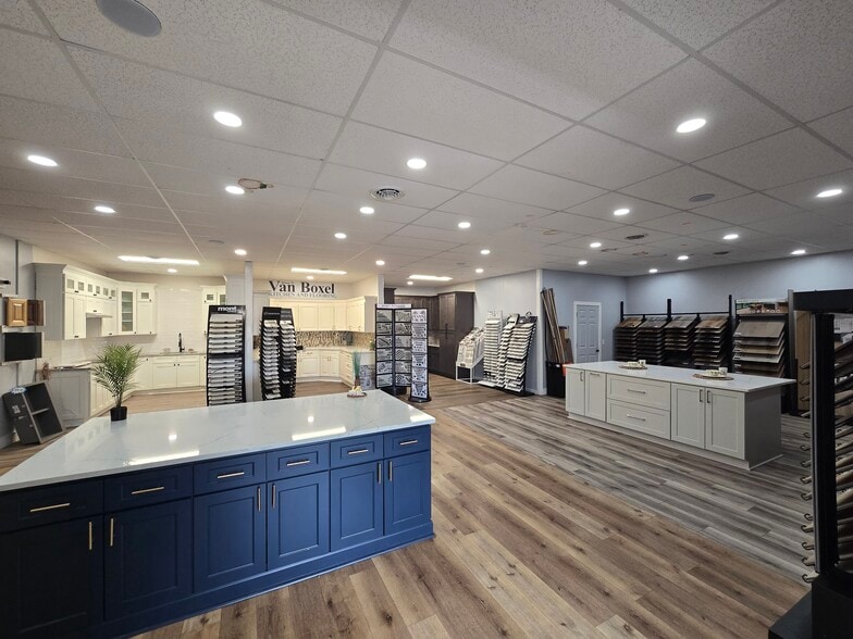 More Photos Of 9040 State Rt 14, Streetsboro Auto Repair For Sale