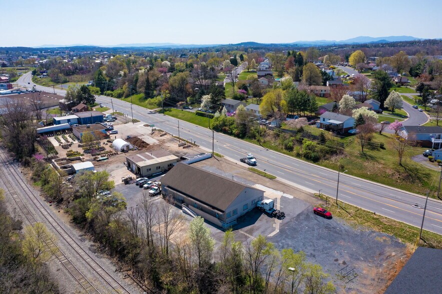 More Photos Of 1090 Virginia Ave, Harrisonburg Light Distribution For Sale