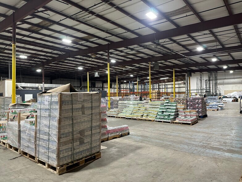 More Photos Of 1135 Walter Price Dr, Cayce Warehouse For Lease