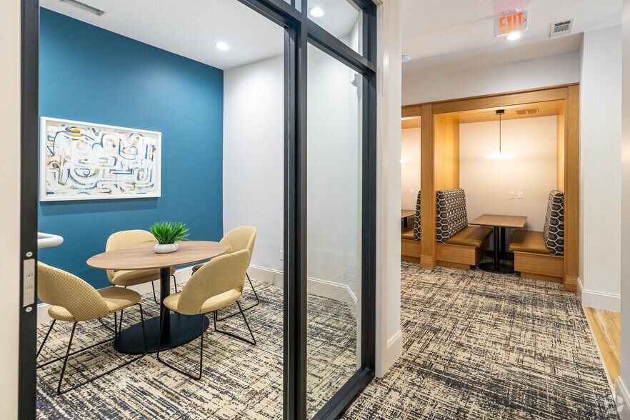 More Photos Of 90 Shrewsbury St, Boylston Apartments For Lease