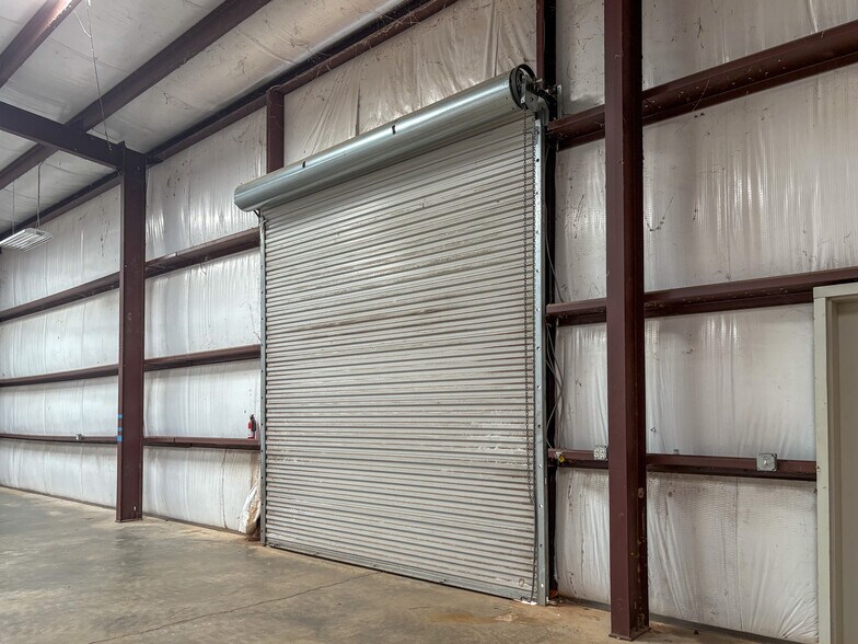 More Photos Of 725 Cardinal Cir, Summerdale Industrial For Lease