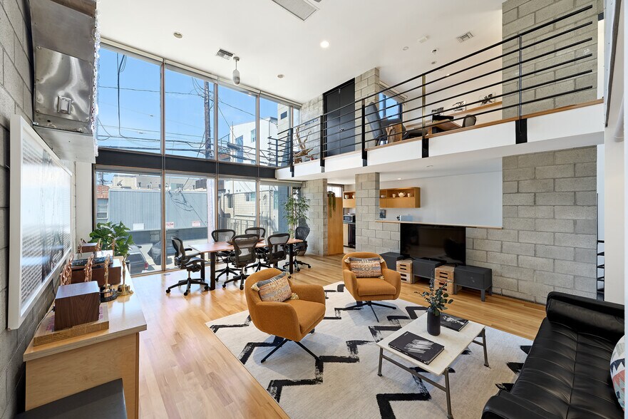 More Photos Of 1313 Innes Pl, Venice Apartments For Sale
