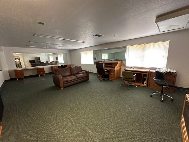 More Photos Of 330 Carmen Ln, Santa Maria Office Residential For Sale