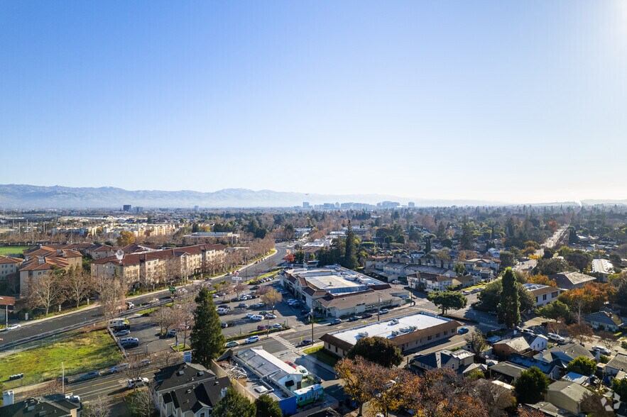 More Photos Of 2555-2615 The Alameda, Santa Clara Storefront For Sale