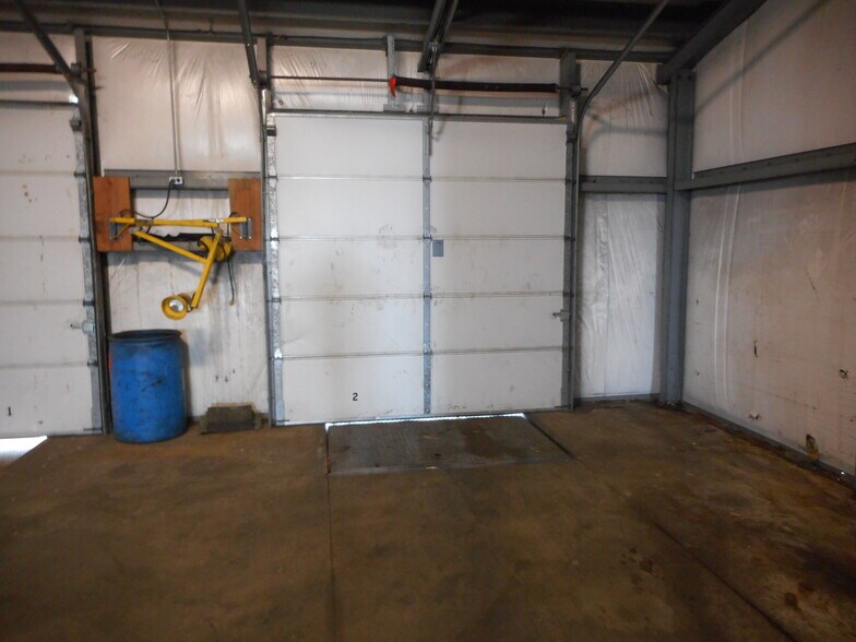 More Photos Of 5257 US ROUTE 22, Washington Court House Distribution For Sale