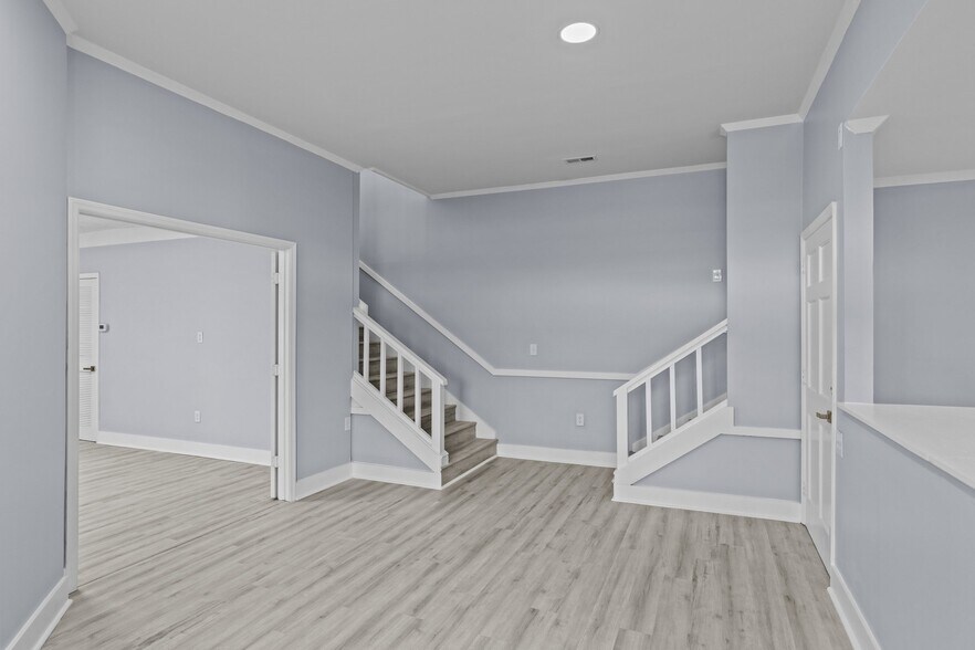 More Photos Of 208 Penny Ln, Morehead City Medical For Sale