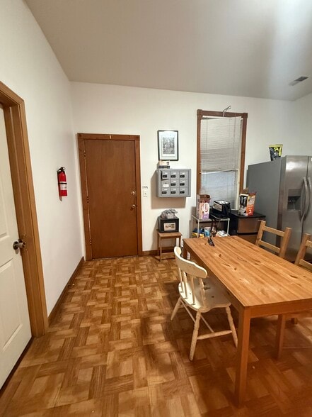 More Photos Of 2606 N California Ave, Chicago Apartments For Sale