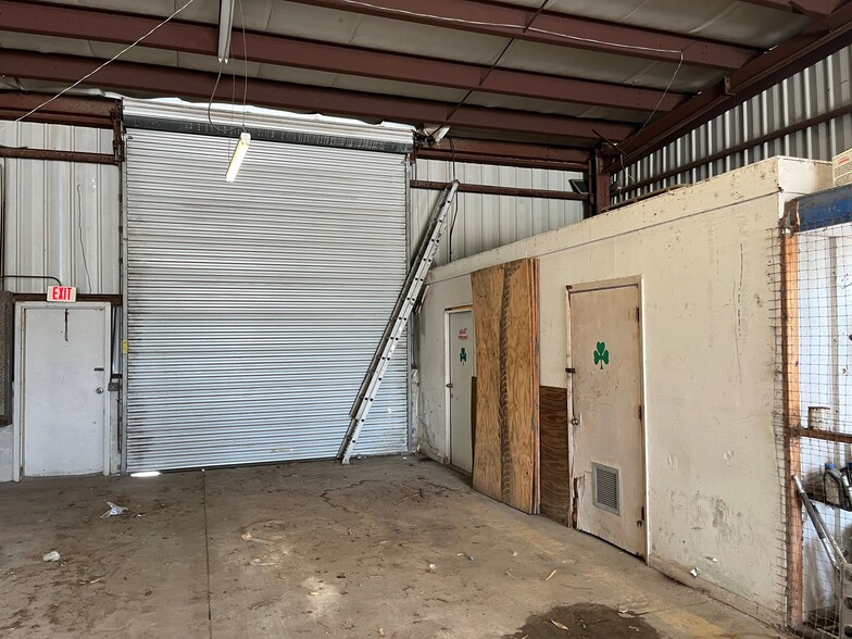 More Photos Of 16340 Old US Highway 41, Fort Myers Warehouse For Sale