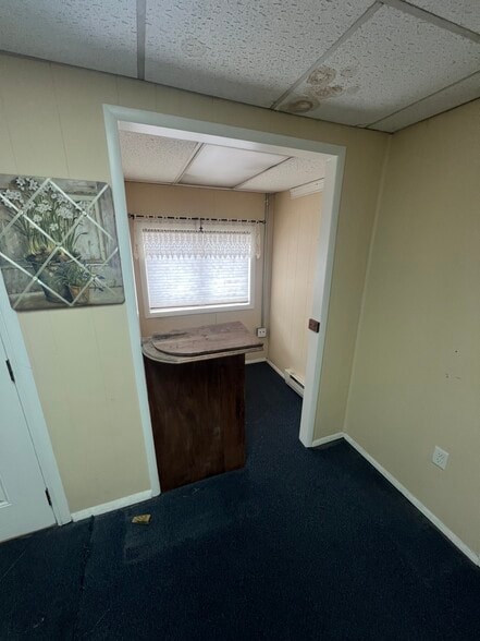 More Photos Of 2777 White Hall Blvd, White Hall Office For Lease