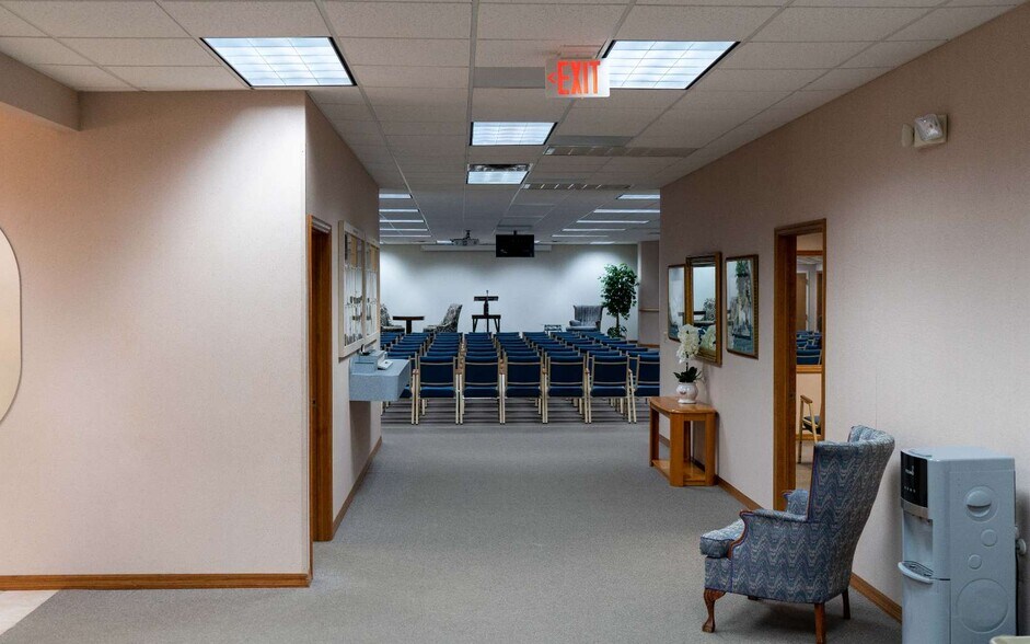 More Photos Of 4468 US Highway 129, Live Oak Religious Facility For Sale