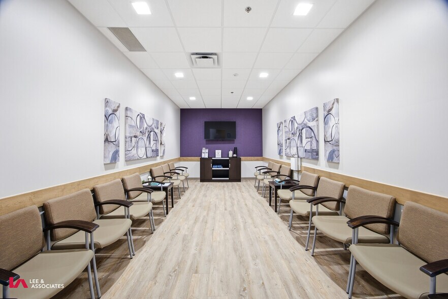 More Photos Of 100 River Pointe Pky, Canton Medical For Lease