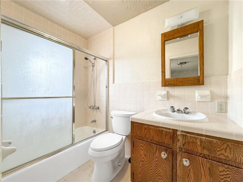 More Photos Of 2977 County Road 37, Corpus Christi Industrial For Sale