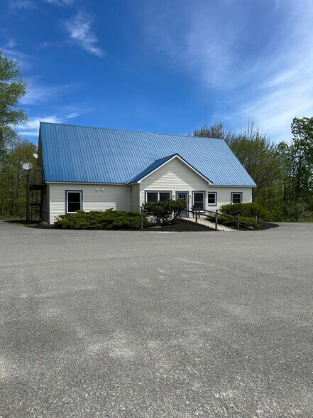 Primary Photo Of 292 South St, Blue Hill Office For Lease