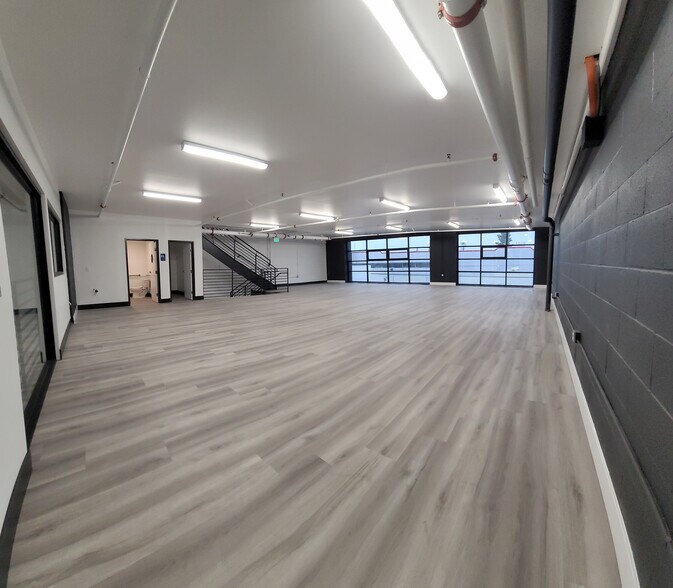 Primary Photo Of 1417 15th, Los Angeles Warehouse For Lease
