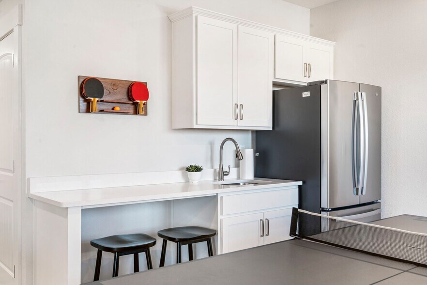 More Photos Of 129 Pioneer Peak, Kimberling City Specialty For Sale