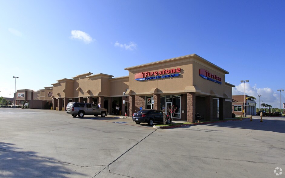 More Photos Of I 45, League City Unknown For Lease