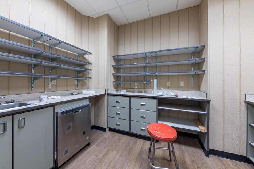 More Photos Of , Fairmont Unknown For Sale