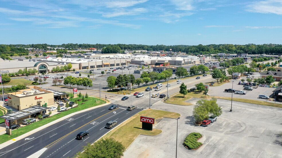 More Photos Of 2111 E University Dr, Auburn General Retail For Sale