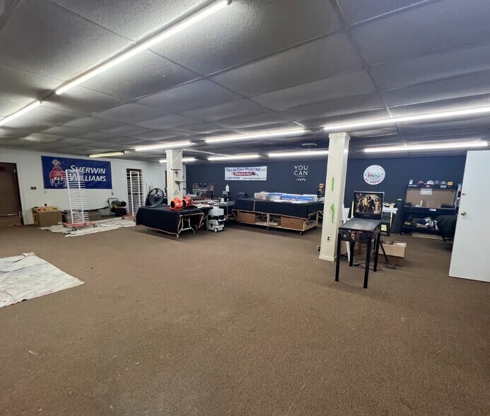 More Photos Of 71 Columbia St, Cohoes Distribution For Sale