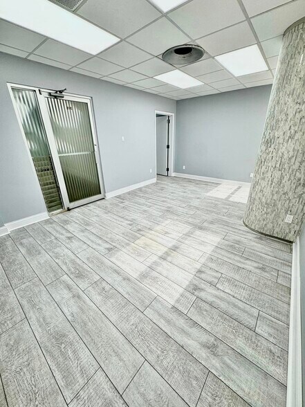 More Photos Of 401 W Texas Ave, Midland Office For Lease