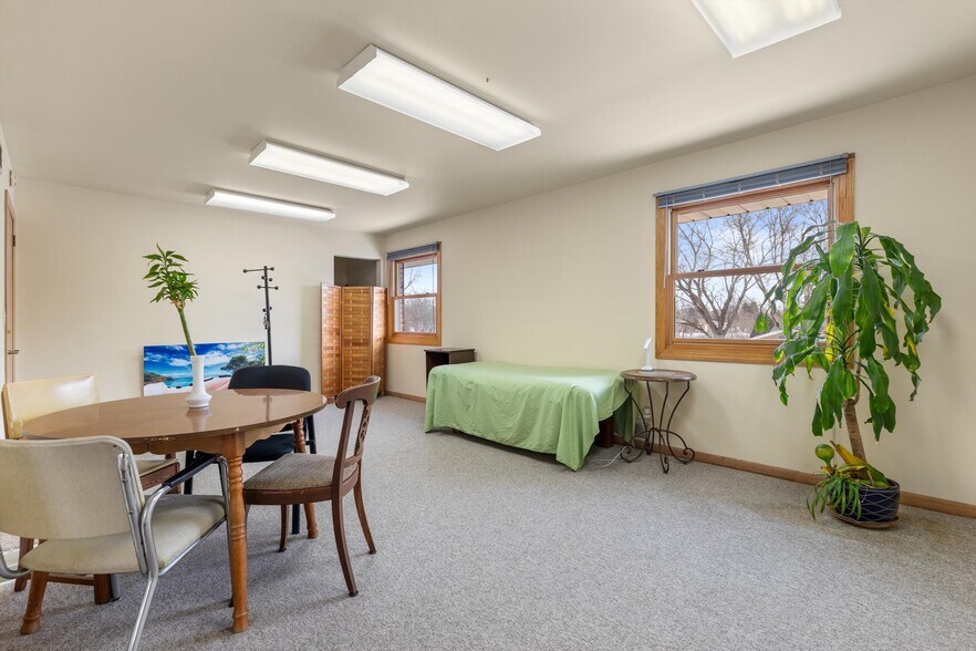 More Photos Of 11801 W Janesville Rd, Hales Corners Office For Sale