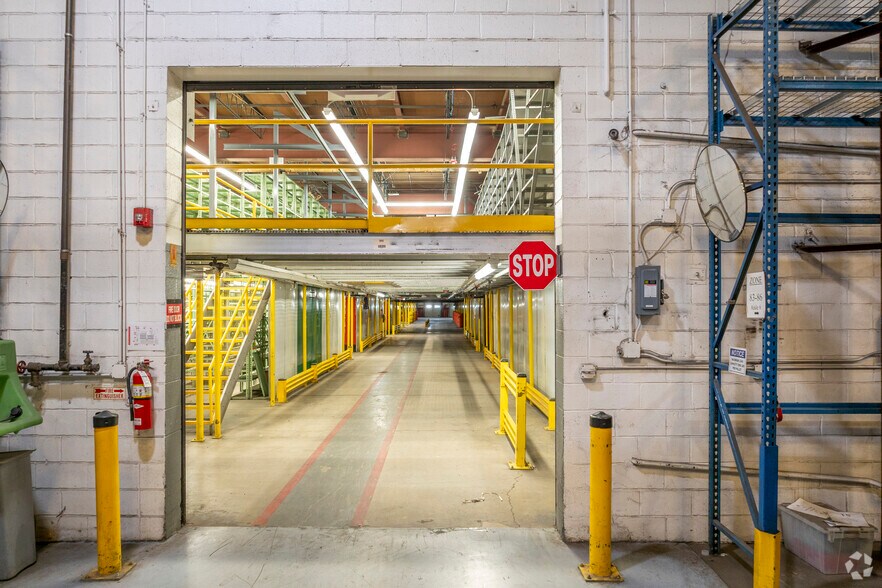 More Photos Of 3900 S Cicero Ave, Cicero Warehouse For Sale