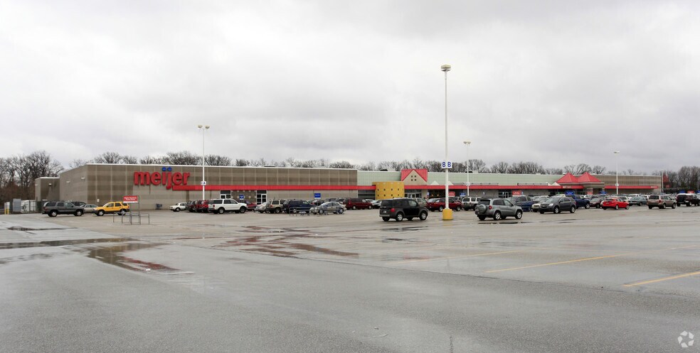Primary Photo Of 3600 N Portage Rd, South Bend Supermarket For Lease