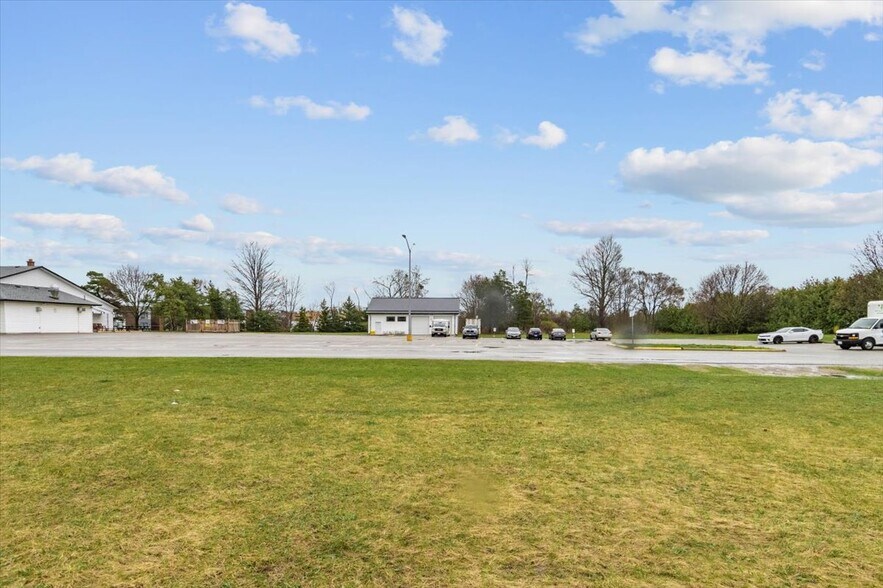 More Photos Of 21 Niagara Dr, Oshawa Land For Sale