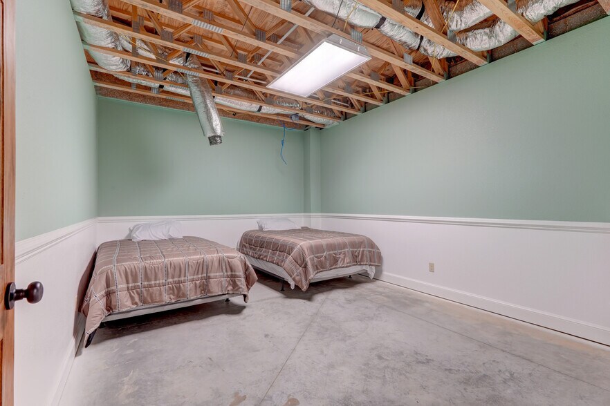 More Photos Of 178 Slaydon Rd, Eden Specialty For Sale