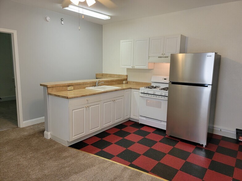 More Photos Of 429 Main St, Darby Apartments For Sale