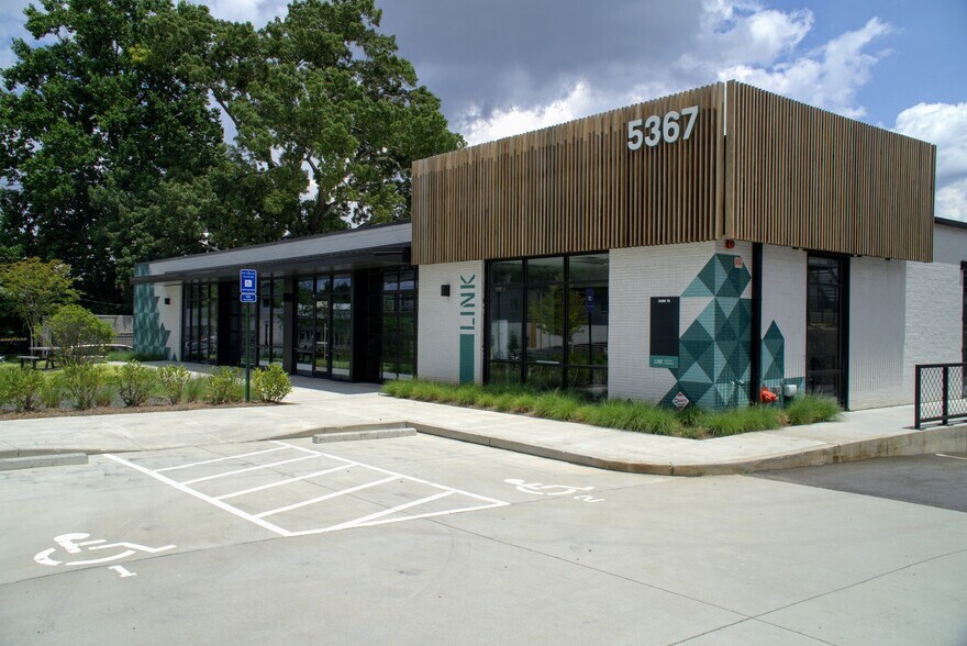 Primary Photo Of 5367 New Peachtree Rd, Chamblee Loft Creative Space For Lease
