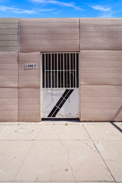 More Photos Of 1600 Wyoming Ave, El Paso Storefront Retail Residential For Sale