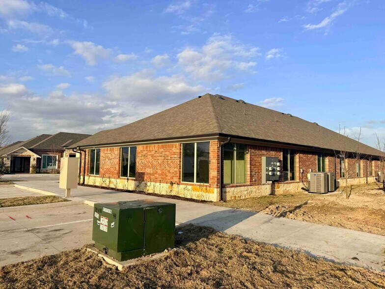 More Photos Of 7774 Preston Rd, Frisco Office For Lease