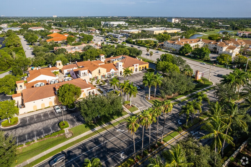 More Photos Of 13550 Reflections Pky, Fort Myers Unknown For Lease