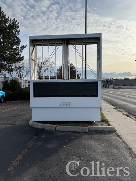 More Photos Of 2636 S Vista Ave, Boise Storefront Retail Office For Sale