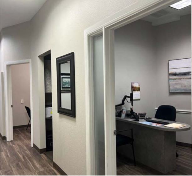 More Photos Of 6211 William Cannon Dr W, Austin Medical For Lease