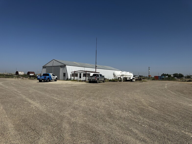 Primary Photo Of 226 Odessa St, Goldsmith Warehouse For Sale